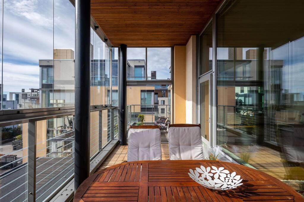 Spacious Home With Four Terrace, Sauna, Sea View Helsinki Buitenkant foto